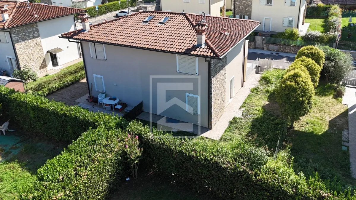 Casa Indipendente in vendita a Manerba del Garda - foto 5