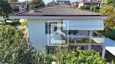Villa in vendita a Desenzano del Garda - foto 2