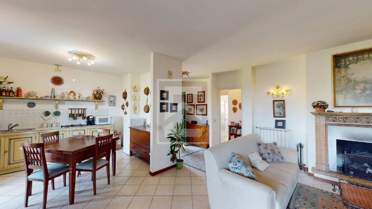 Casa Indipendente in vendita a San Felice del Benaco - foto 3