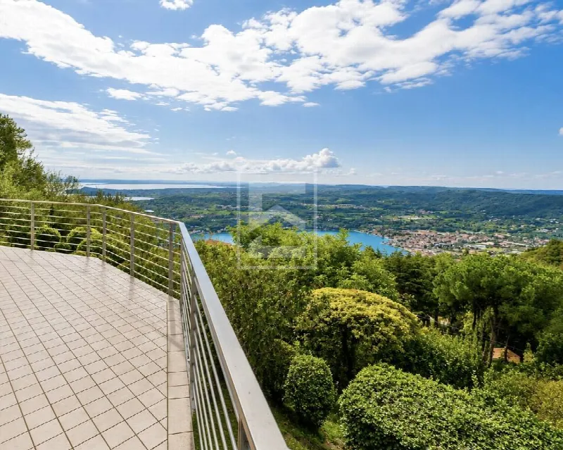 Casa Indipendente in vendita a Salò - foto 1