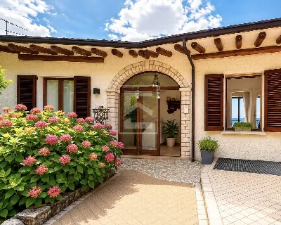 Casa Indipendente in vendita a Salò - foto 2