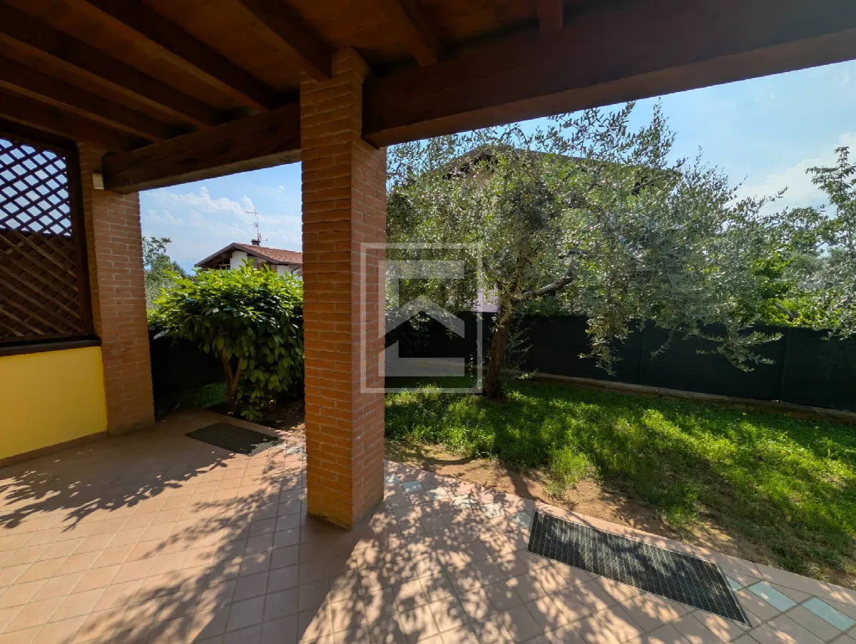 Casa Indipendente in vendita a Polpenazze del Garda - foto 4