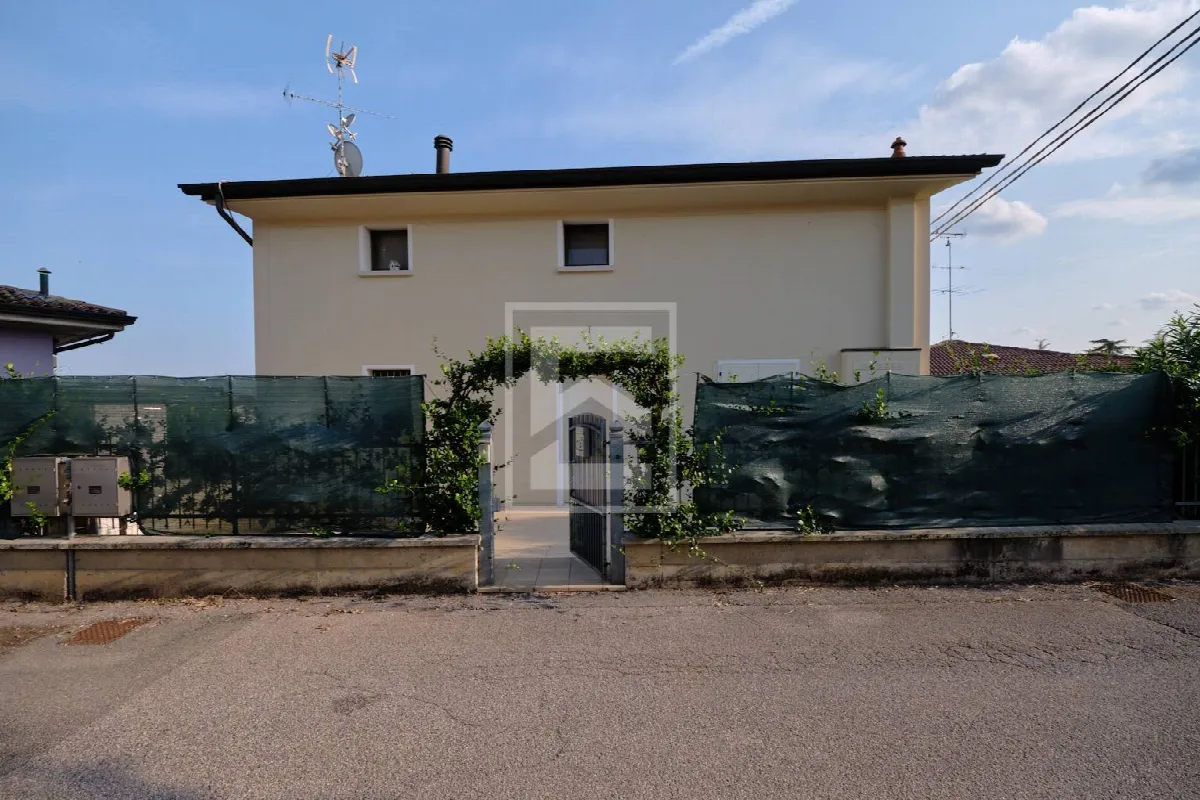 Casa Indipendente in vendita a Calcinato - foto 2