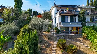 Casa Indipendente in vendita a Padenghe su... - foto 4