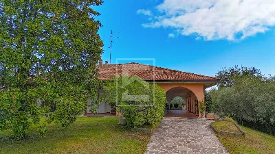 Villa in vendita a Moniga del Garda - foto 2