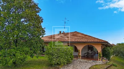 Villa in vendita a Moniga del Garda - foto 3