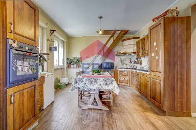 Casa Indipendente in vendita a Pomezia - foto 7