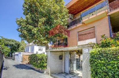 Casa Indipendente in vendita a Roma, Acili... - foto 2