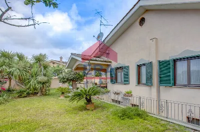 Villa in vendita a Pomezia - foto 4
