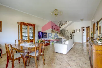 Villa in vendita a Pomezia - foto 8