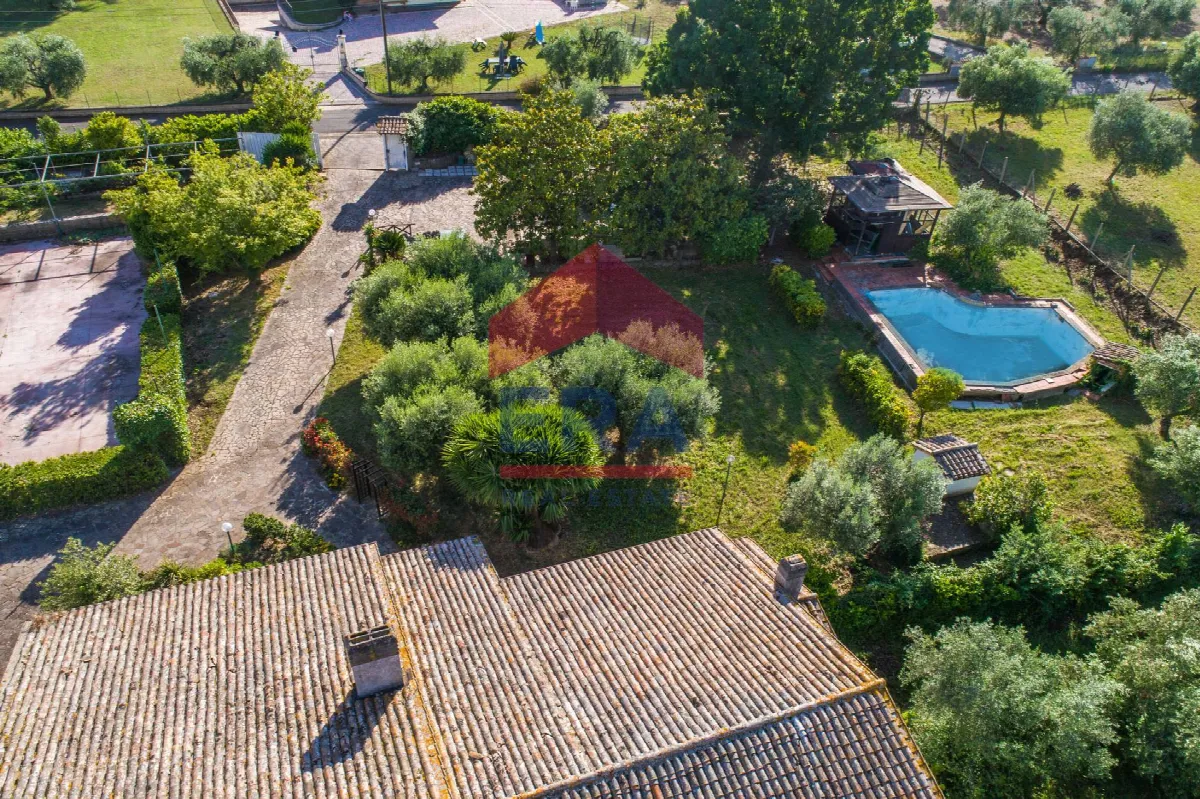 Villa in vendita a Velletri - foto 3