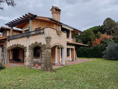 Casa Indipendente in vendita a Rocca di Pa... - foto 2
