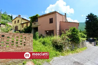 Rustico/Casale in vendita a Matelica - foto 1