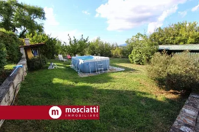 Rustico/Casale in vendita a Esanatoglia - foto 10