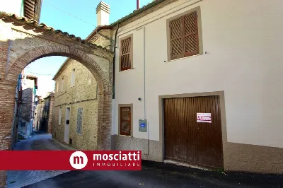 Villa in vendita a Esanatoglia - foto 2