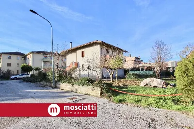 Villa in vendita a Matelica - foto 3