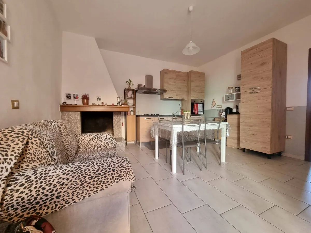 Casa Indipendente in vendita a Giba - foto 2