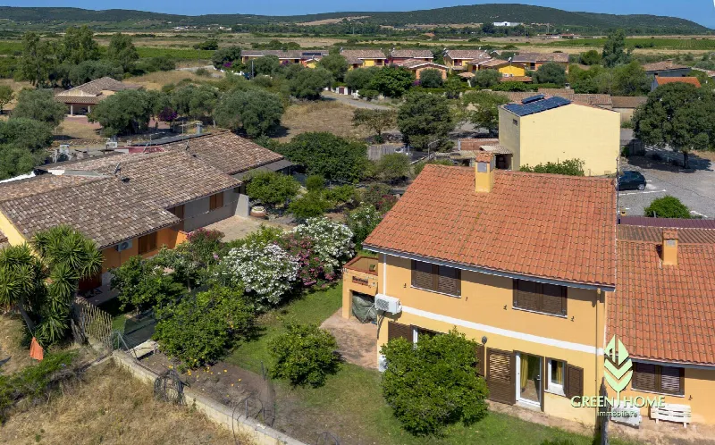 Casa Indipendente in vendita a Sant'Anna Arresi - foto 1