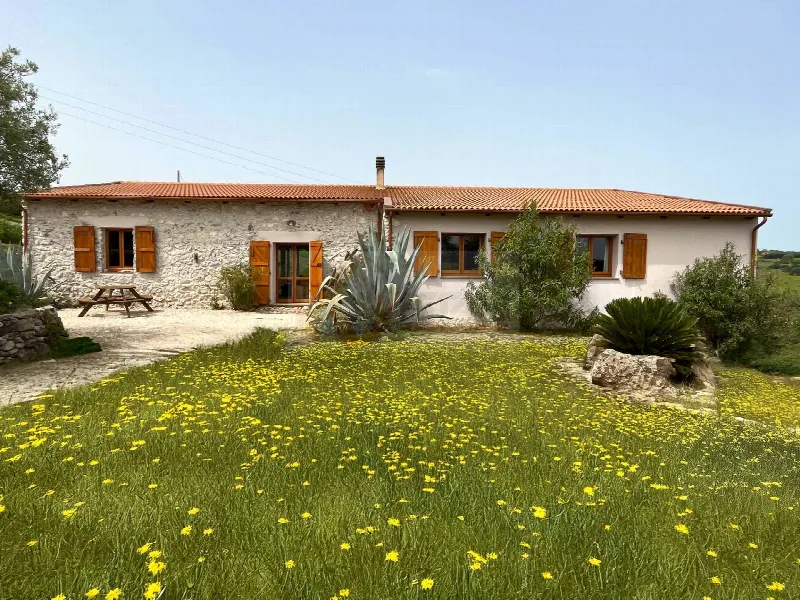 Villa in vendita a Chiaramonti - foto 1