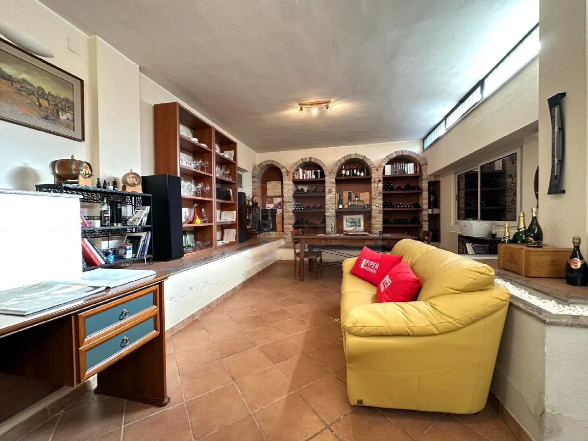Ufficio in vendita a Sassari, Monte Rosello, Sassari 2, Baddimanna - foto 3