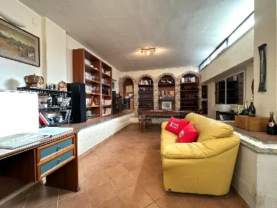 Ufficio in vendita a Sassari, Monte Rosell... - foto 3