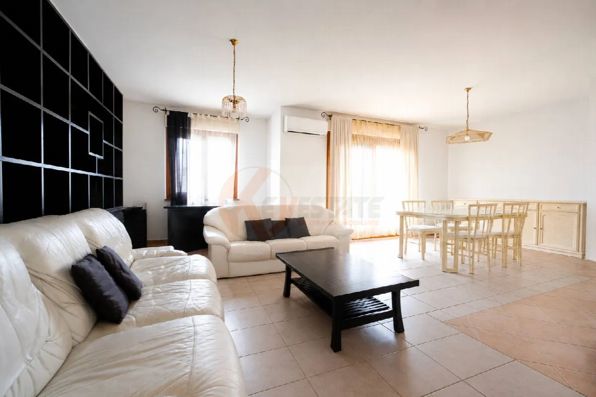 Villa in vendita a Sassari, Cappuccini, Luna E Sole, Carbonazzi, Serra Secca - foto 3