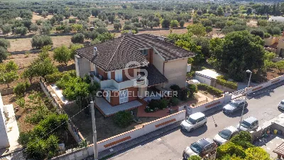 Villa a Crispiano