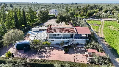 Villa in vendita a Andria - foto 1