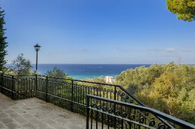 Villa in vendita a Lavagna - foto 1