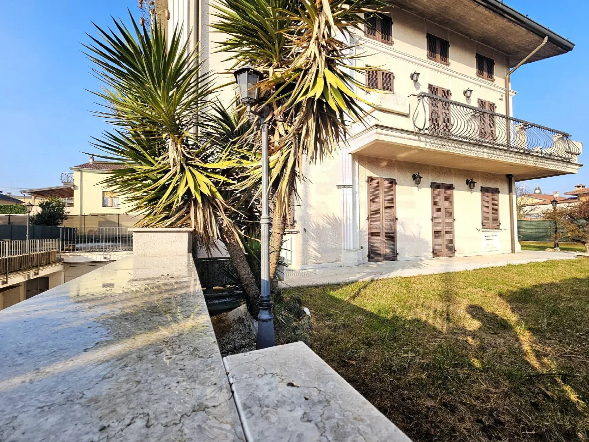 Casa Indipendente in vendita a Passirano - foto 2