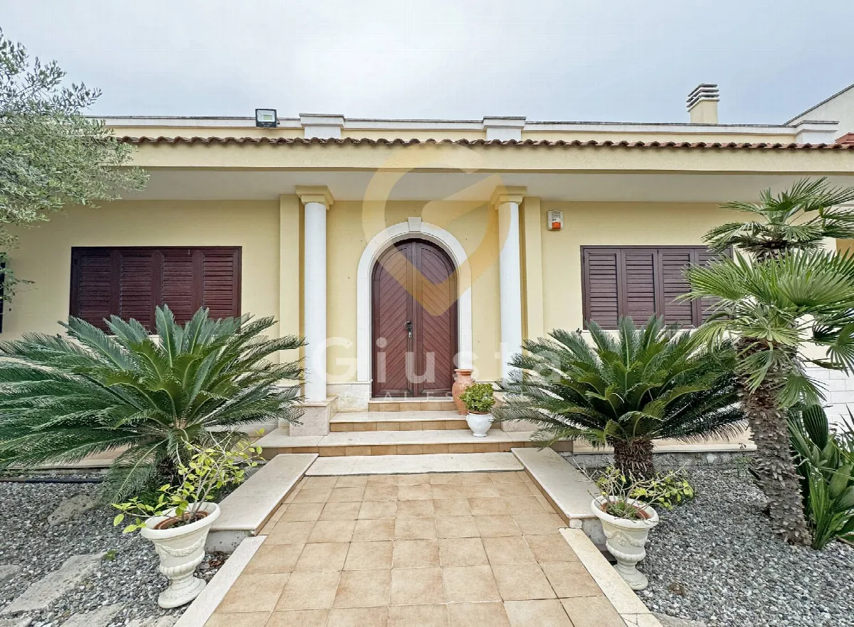 Villa in vendita a Pulsano - foto 2