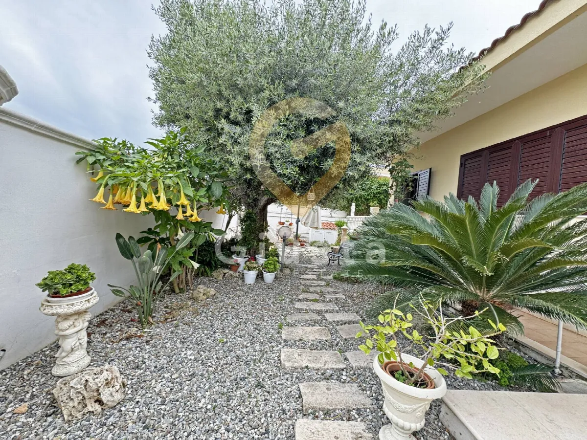 Villa in vendita a Pulsano - foto 3