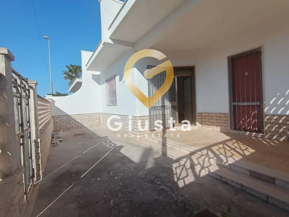 Villa in vendita a Squinzano, Torre Rinalda, Casalabate, Torre Specchiolla - foto 5