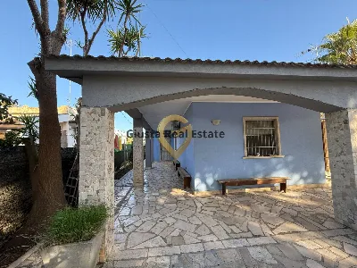 Villa in vendita a Oria - foto 1