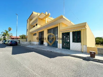 Casa Indipendente in vendita a San Pietro ... - foto 1