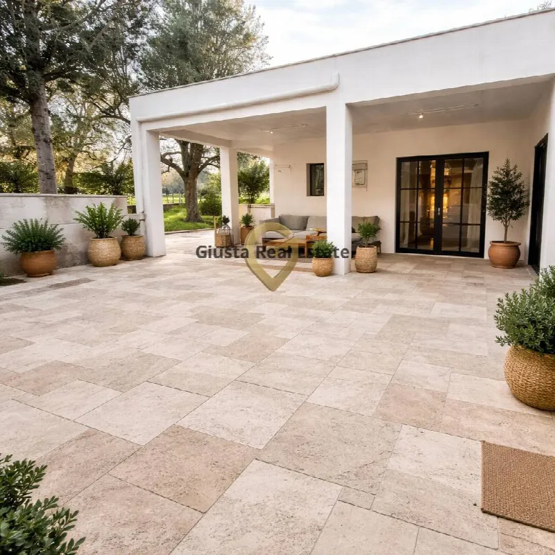 Villa in vendita a Latiano - foto 1