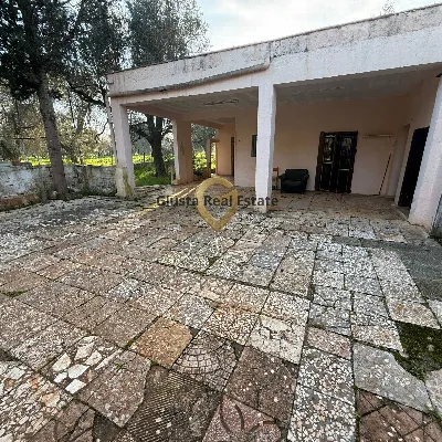 Villa in vendita a Latiano - foto 2