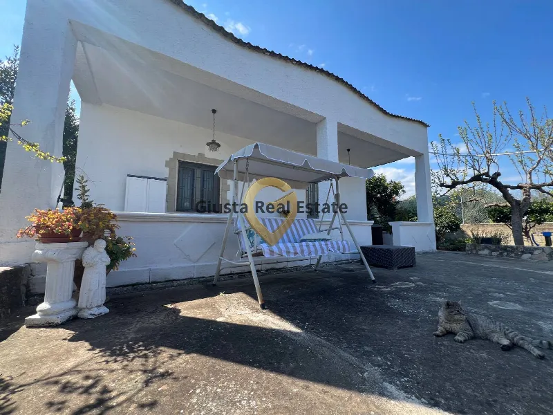 Villa in vendita a Latiano - foto 1