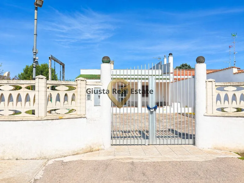 Villa in vendita a Brindisi, Mitrano, Litoranea, Montenegro - foto 1