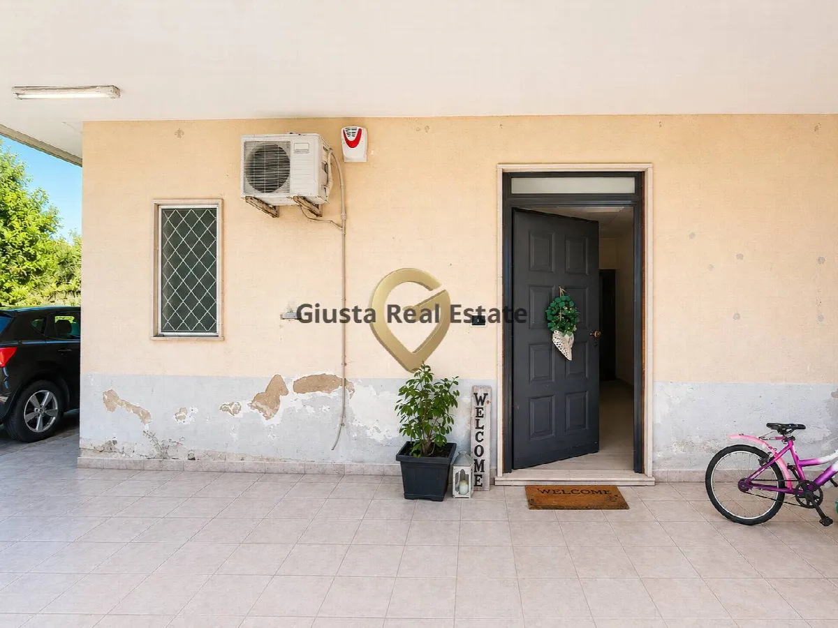 Villa in vendita a Oria - foto 3