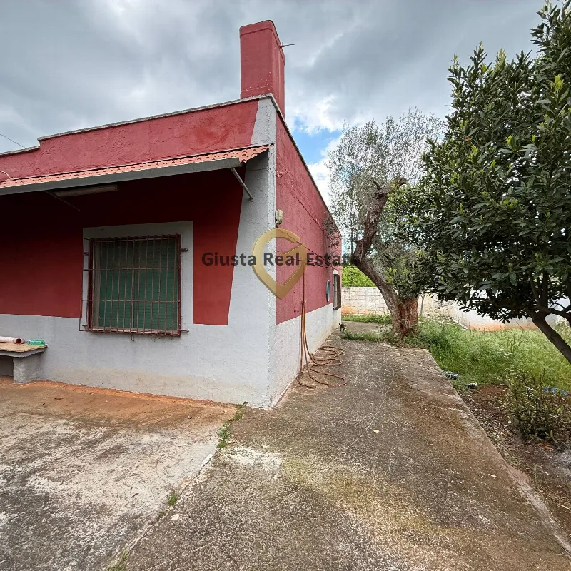 Villa in vendita a Latiano - foto 1