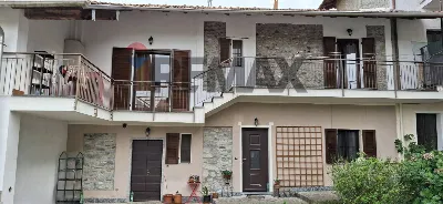 Casa Indipendente a Castelletto sopra Ticino