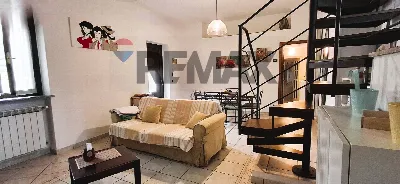 Casa Indipendente in vendita a Castelletto... - foto 4
