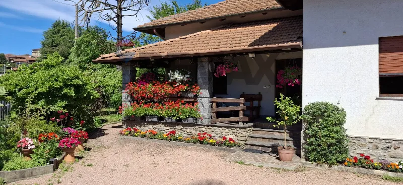 Villa in vendita a Paruzzaro - foto 1
