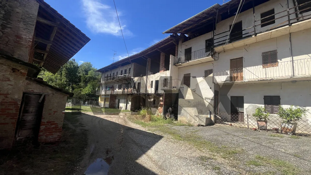 Rustico/Casale in vendita a Borgomanero - foto 5