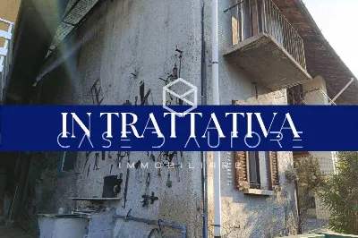 Rustico/Casale in vendita a Varese - foto 1