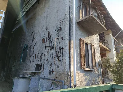 Rustico/Casale in vendita a Varese - foto 2