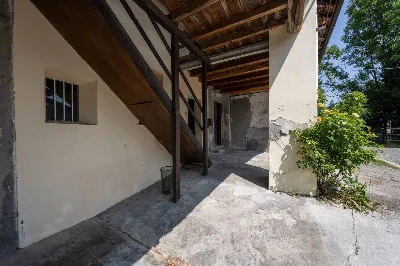Rustico/Casale in vendita a Varese - foto 10