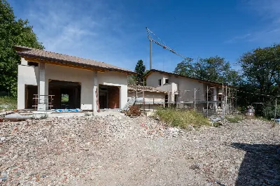 Villa in vendita a Barasso - foto 2