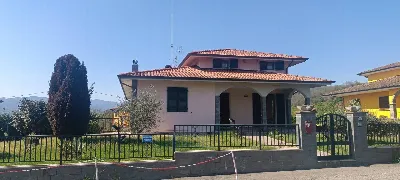 Villa a Villafranca in Lunigiana